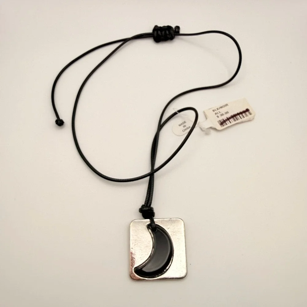 Unbranded cord material